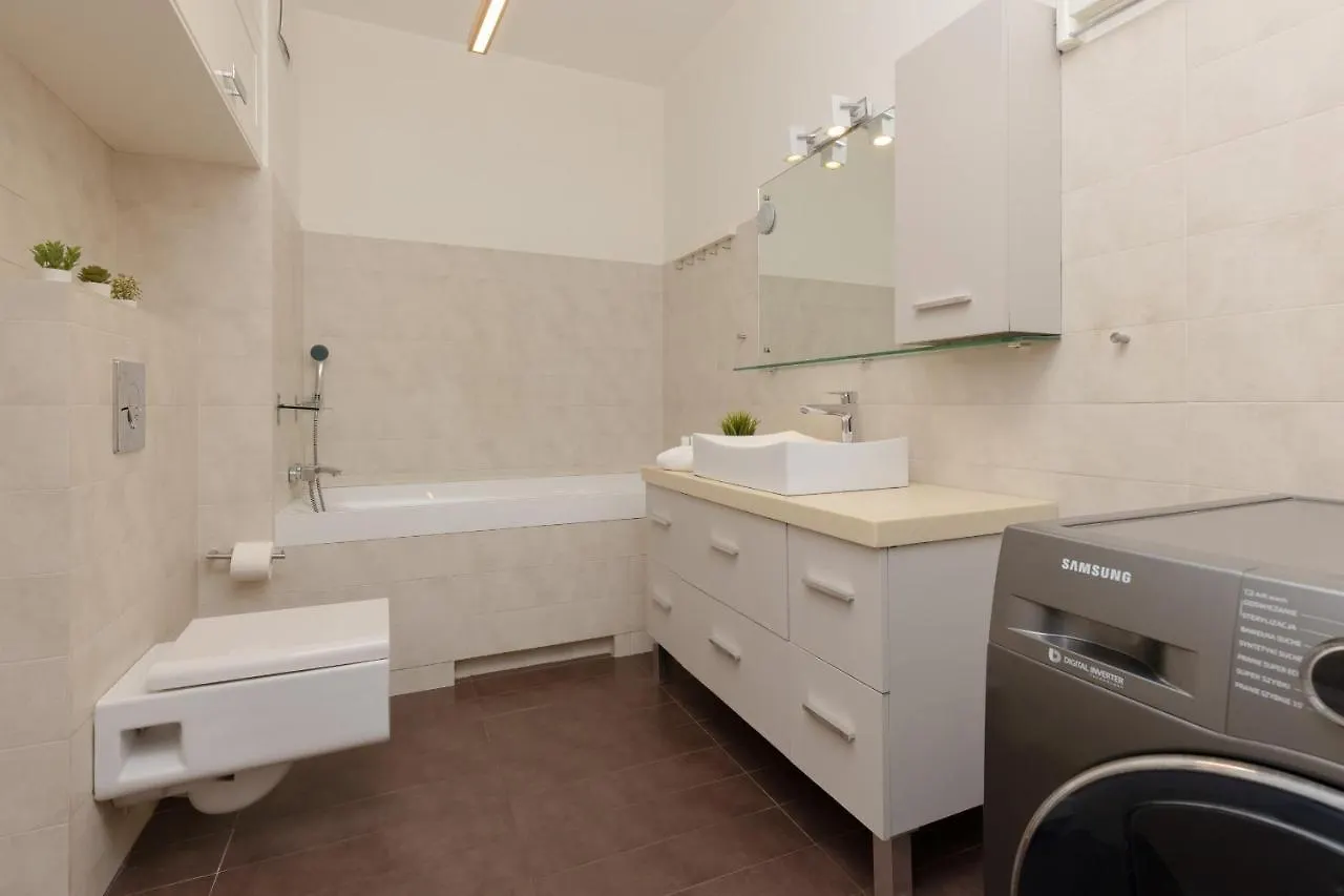 Royal Park Lazienki Apartment Warsaw Mokotow By Noclegi Renters