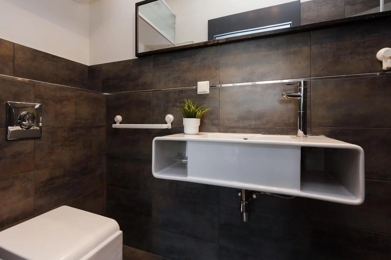 Royal Park Lazienki Apartment Warsaw Mokotow By Noclegi Renters Polska